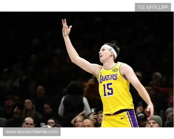 沃西突破拉开进攻空间助湖人内线效率提升明显